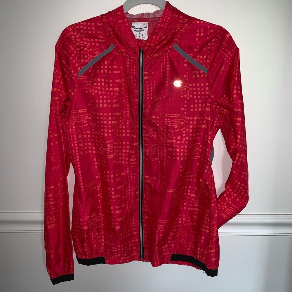 Rain jacket/windbreaker